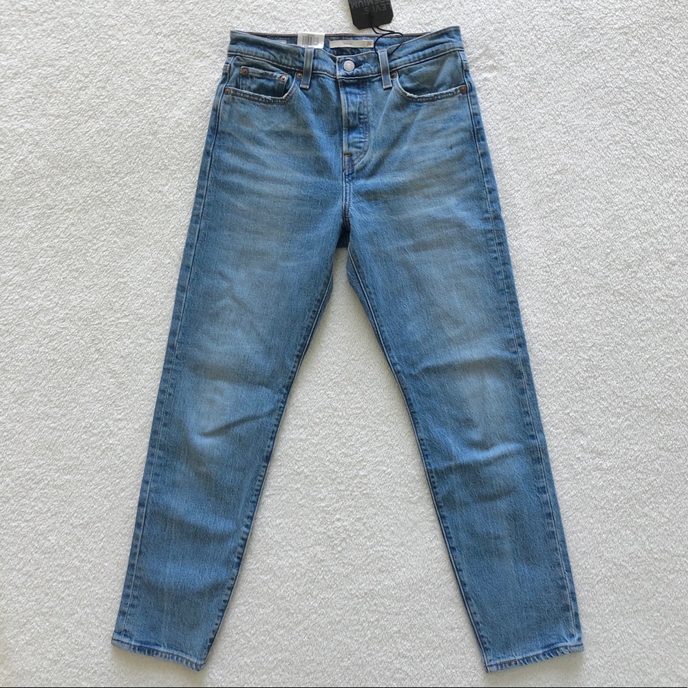 Wedgie Fit Women’s Jeans bright side